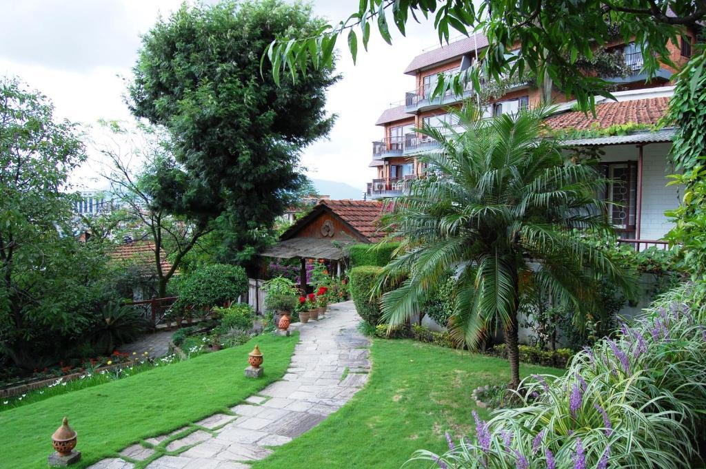 Hotel Sunset View Catmandu Exterior foto